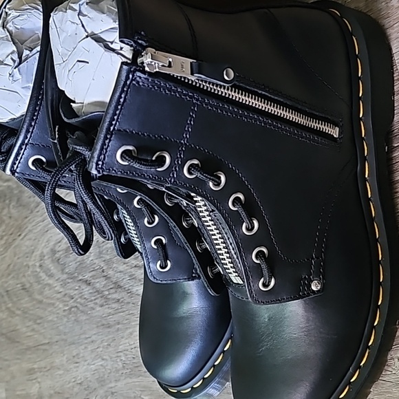 Dr. Martens Air Wair 1460 BLACK WANAMA TWIN ZIP 8 EYE BOOT - Picture 3 of 12